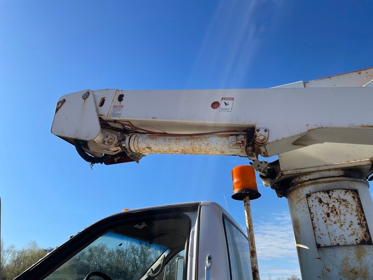 2000-ford-f750-image-34
