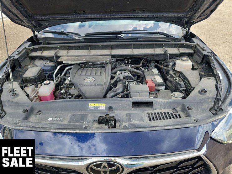 2023-toyota-highlander-image-28