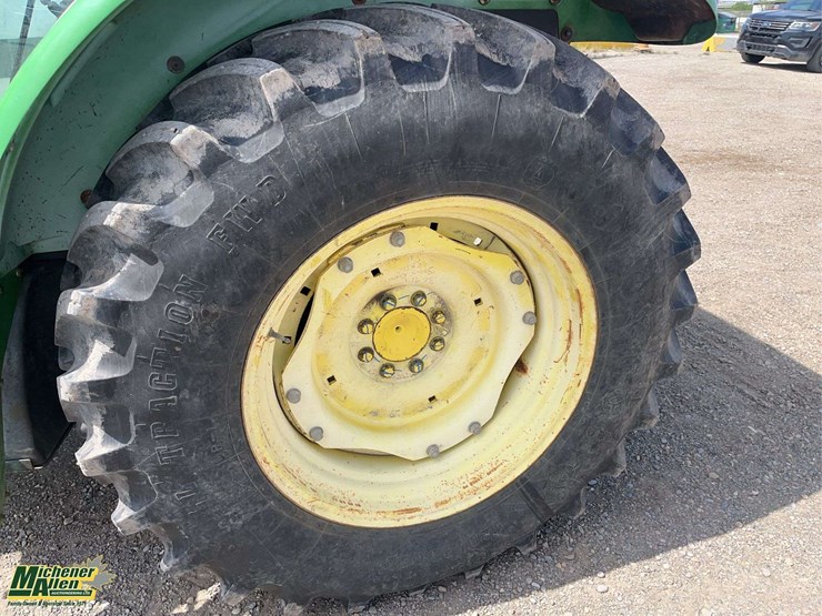 john-deere-5520-image-11