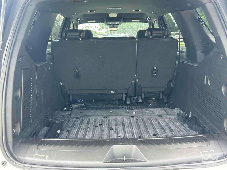 2024-chevrolet-tahoe-image-29