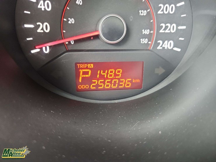 2011-kia-sorento-image-26