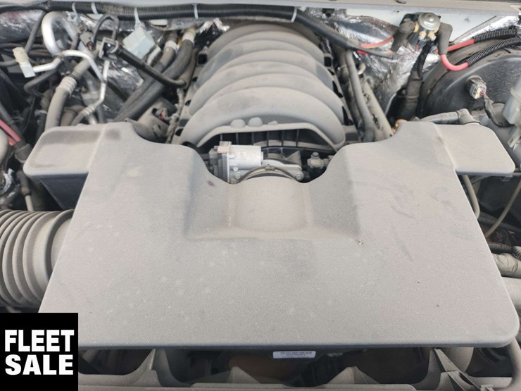 2018-chevrolet-tahoe-image-24