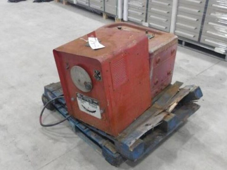 lincoln-ideal-arc-180-welder-image-1