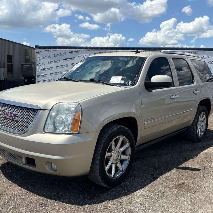 2013 GMC YUKON