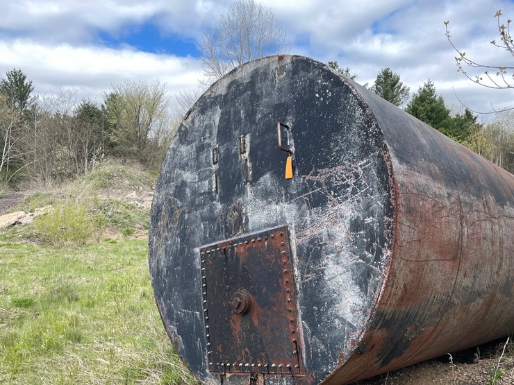 #2804-•-metal-fuel-tank-(g)-image-5
