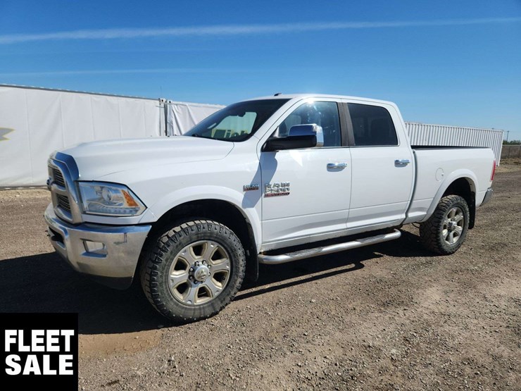 2014-dodge-2500-image-1
