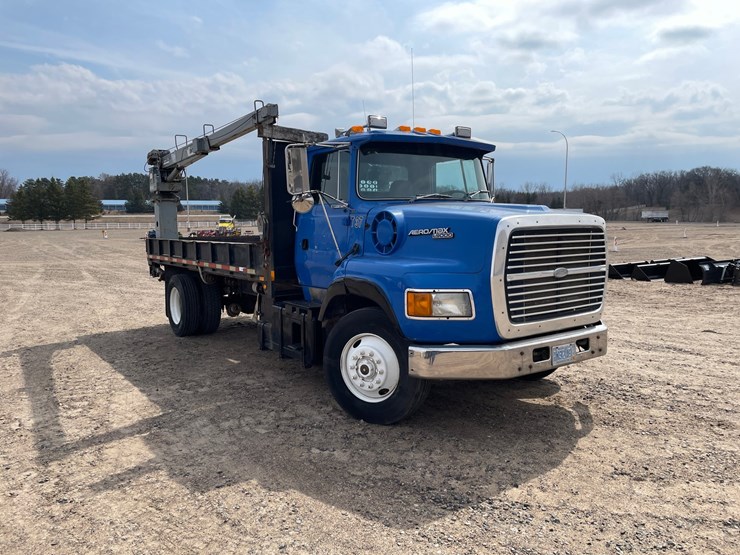 1994-ford-l9000-image-7