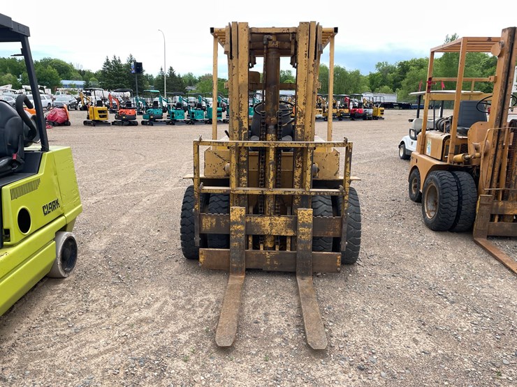 #1016-•-1979-allis-chalmers-acp-60-b-ps-forklift-image-7