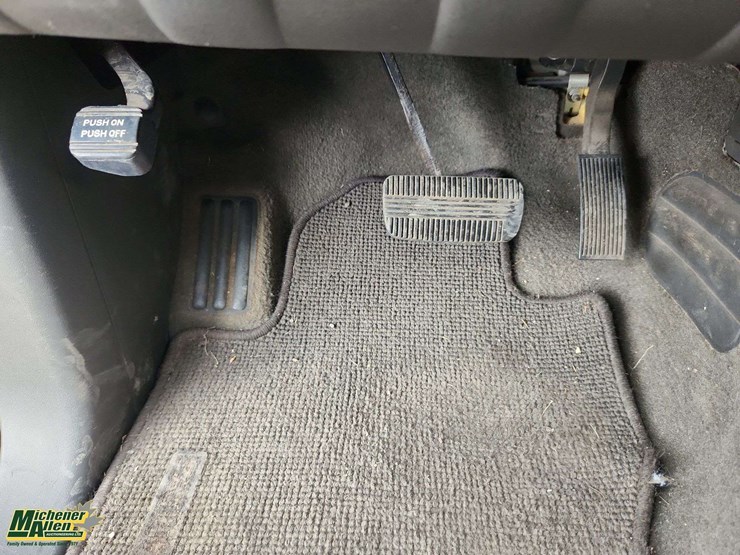 2008-nissan-pathfinder-image-24