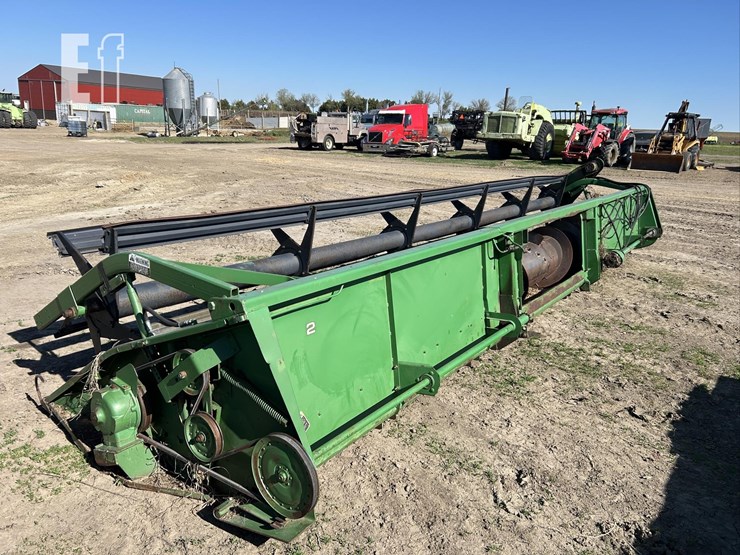 john-deere-224-image-7