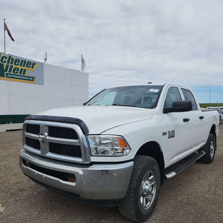 2017 DODGE 2500