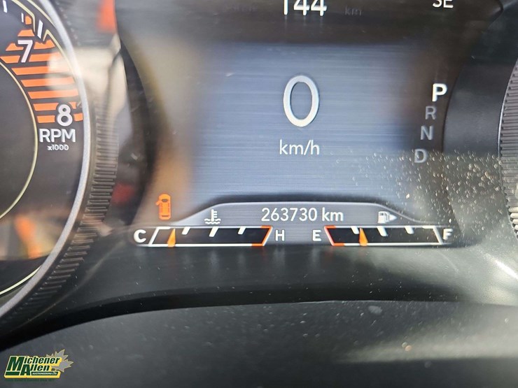 2019-jeep-cherokee-image-27