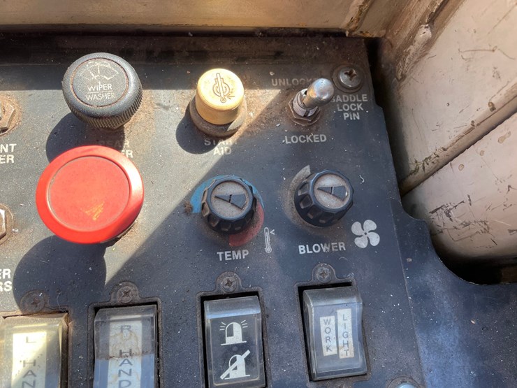 1993-deere-772bh-image-64