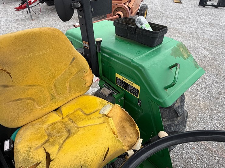 john-deere-5045e-image-17