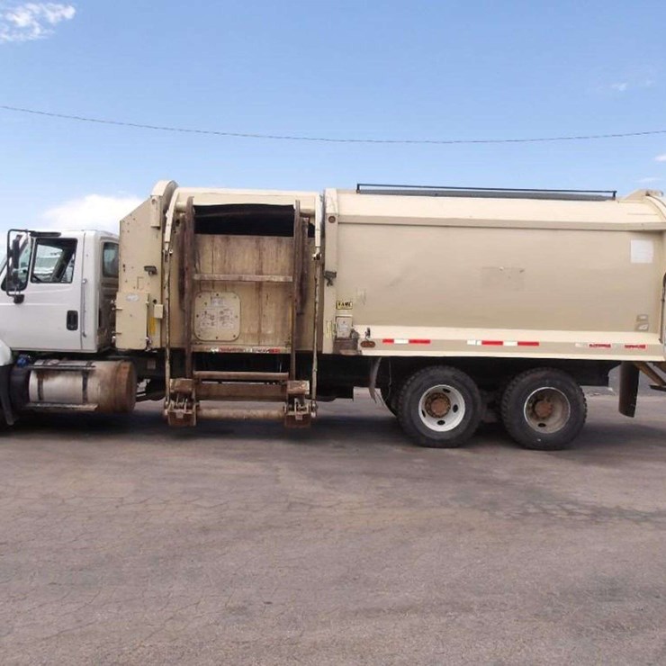 2017 INTERNATIONAL WORKSTAR 7500