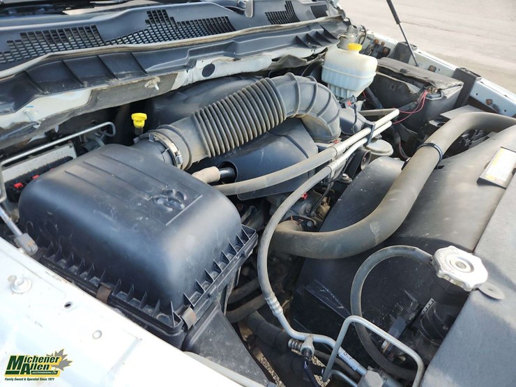 2012-dodge-2500-image-28