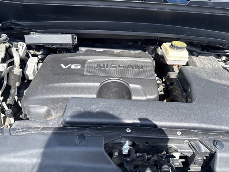 2017-nissan-pathfinder-image-23