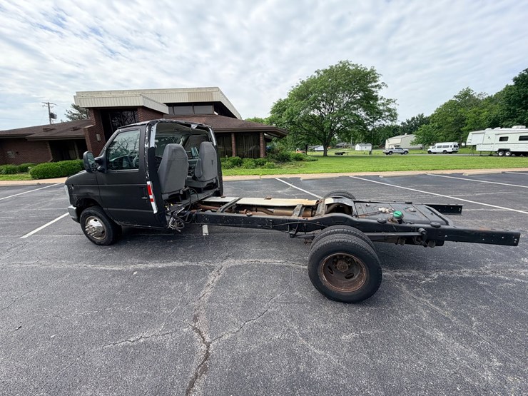 2008-ford-e450-image-7