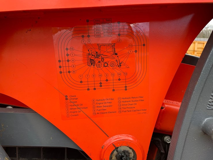 2022-kubota-ssv65-image-20
