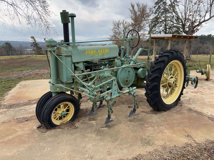 john-deere-a-image-1