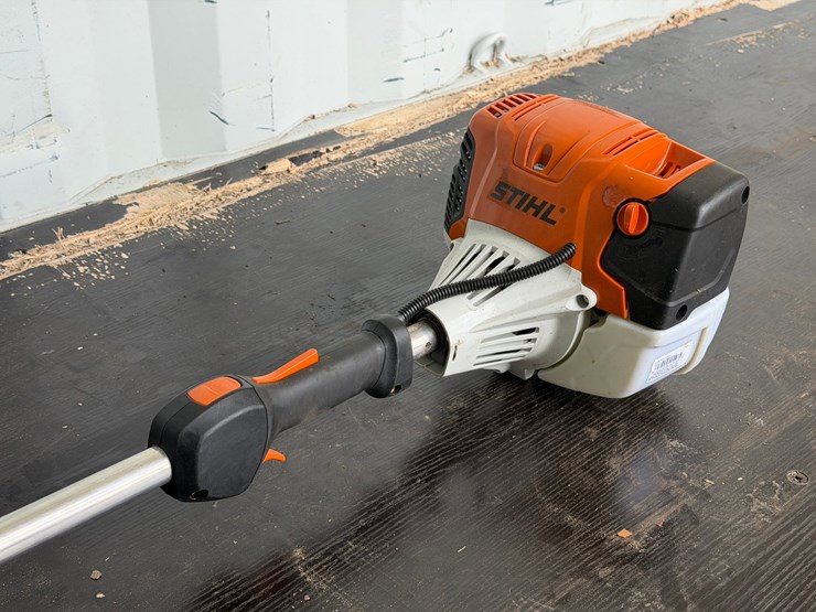 #6024-•-stihl-fc91-edger-image-2