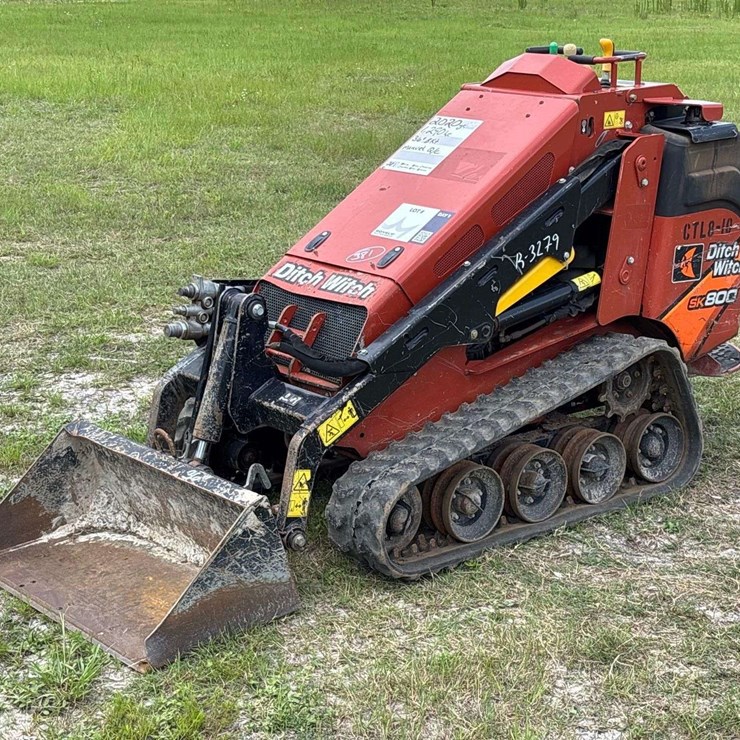 2020 DITCH WITCH SK800