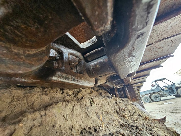 2010-deere-200d-lc-image-76