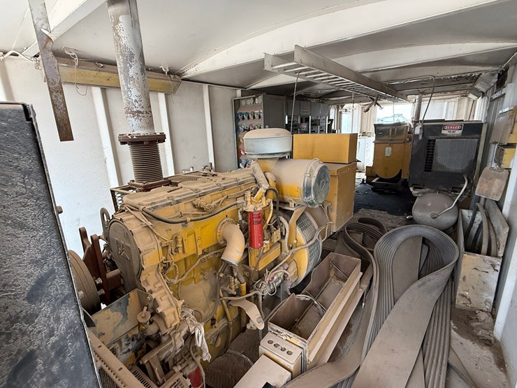 caterpillar-c15-image-19