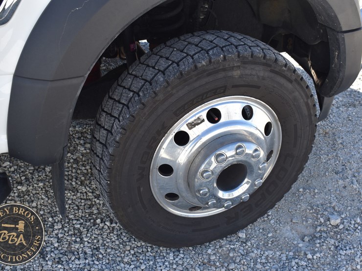 2017-ford-f550-xl-image-55