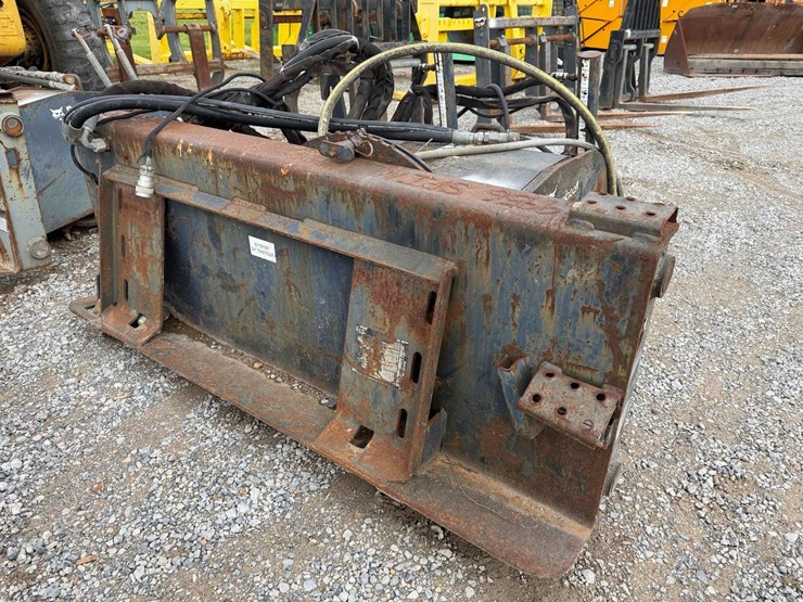 24”-bobcat-hydraulic-fast-cut-image-4