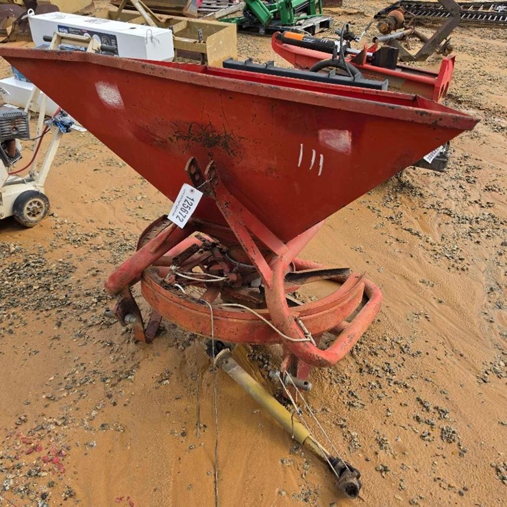 111 - LELY 3PT HITCH SPREADER