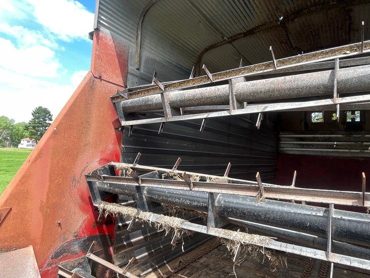 #3296-•-h&s-7-+-4-twin-auger-chopper-box-image-16