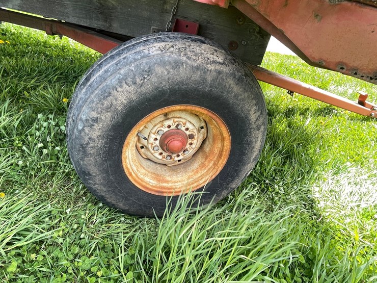 #3296-•-h&s-7-+-4-twin-auger-chopper-box-image-31