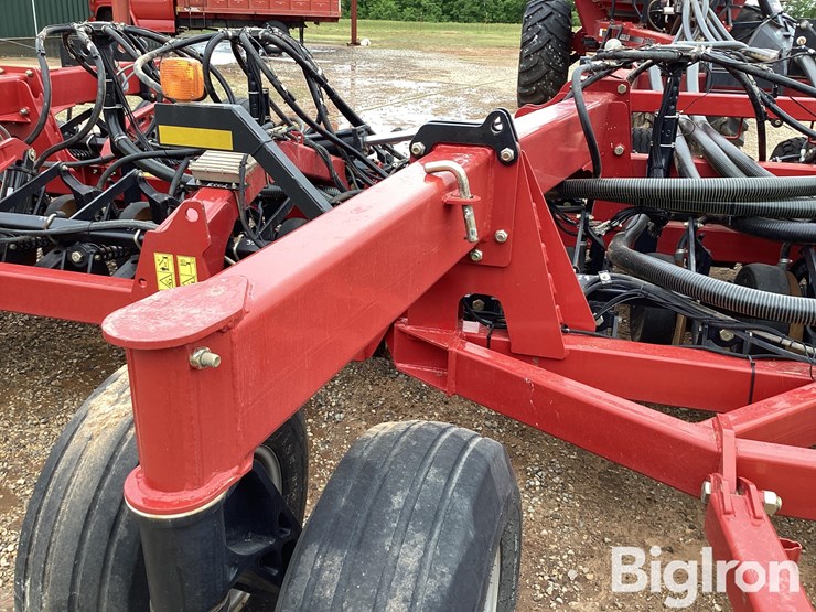2015-case-ih-2015-image-12
