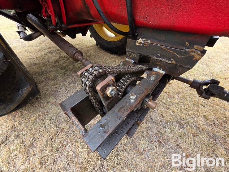 massey-ferguson-44-image-10