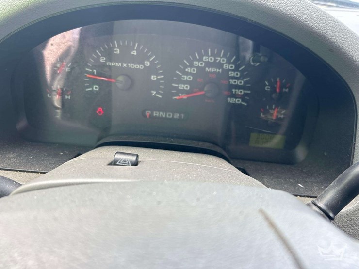 2004-ford-f150-image-12