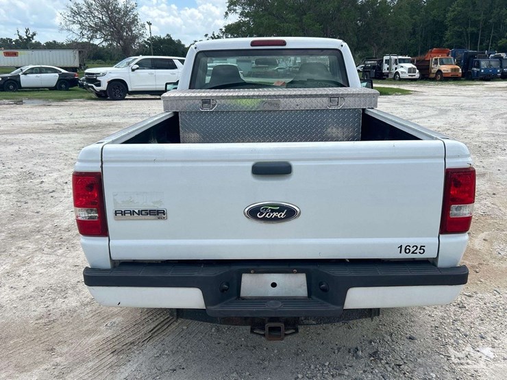 2009-ford-ranger-image-24