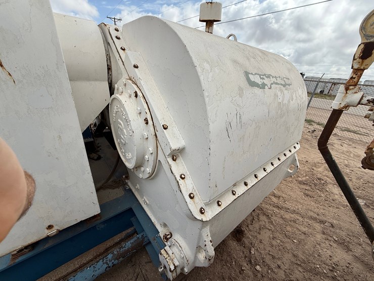 2011-caterpillar-3512-image-18