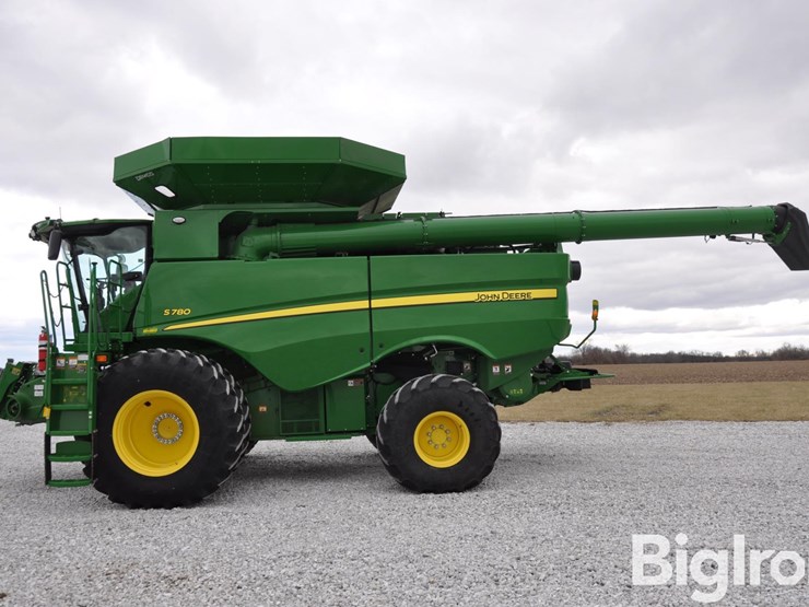 2023-john-deere-s780-image-8