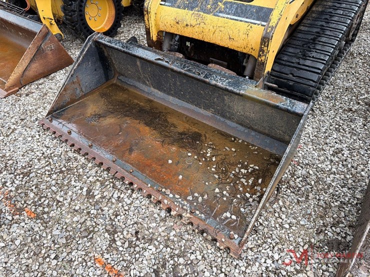 2006-caterpillar-257b-image-5