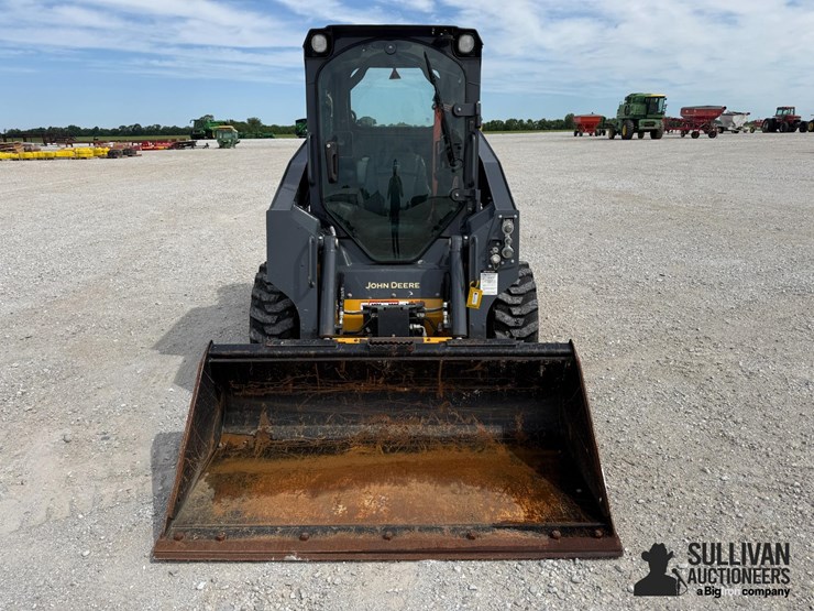 2024-deere-316gr-image-2