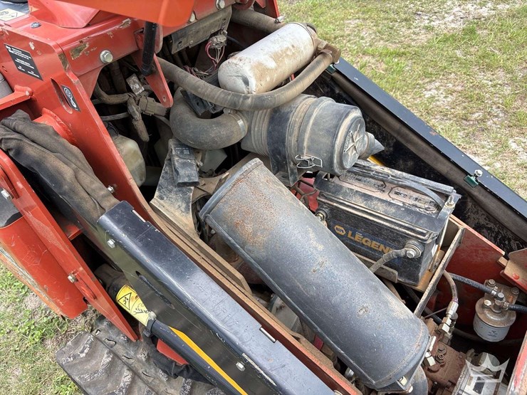 2020-ditch-witch-sk800-image-16