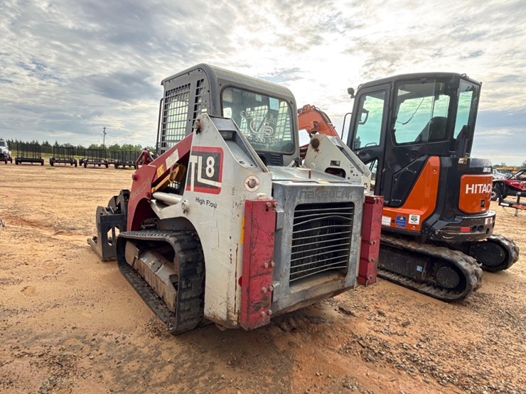 takeuchi-tl8-image-3