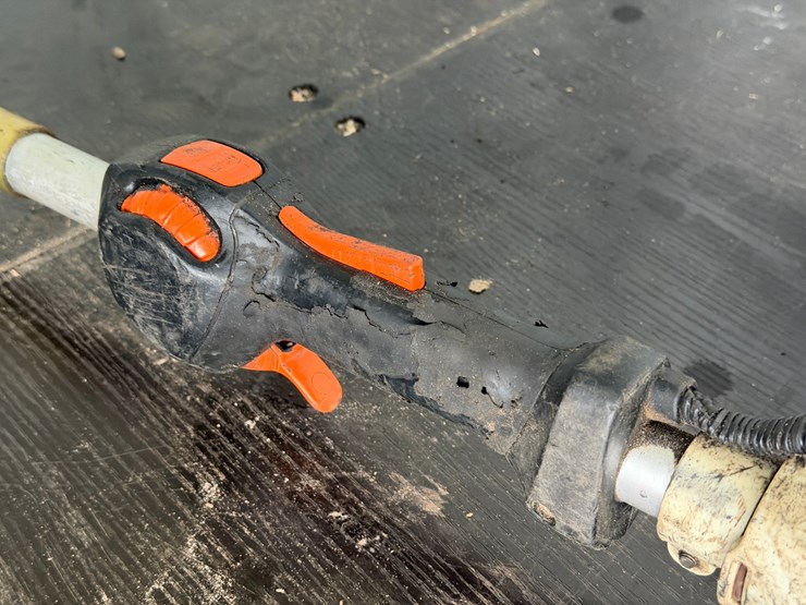 #6078-•-stihl-hl91k-1.5'-hedge-trimmer-image-5
