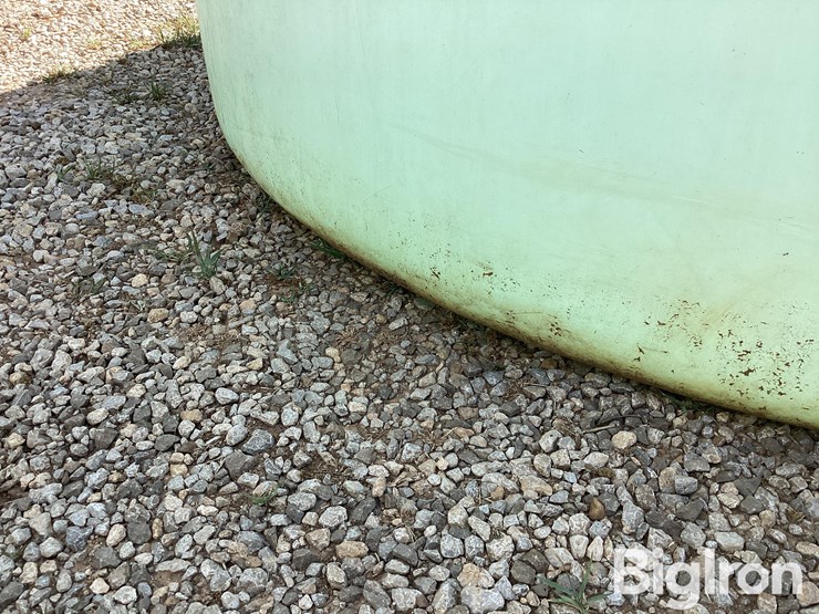 3,000-gal-storage-tank-image-18
