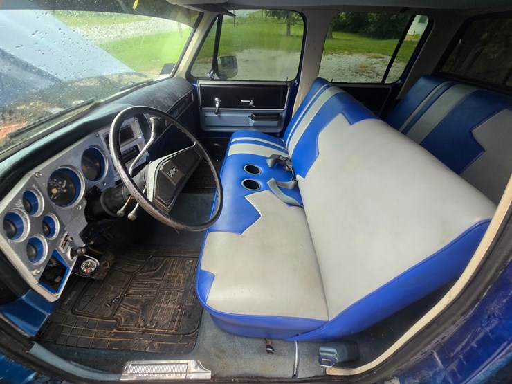 1976-chevrolet-c30-image-35