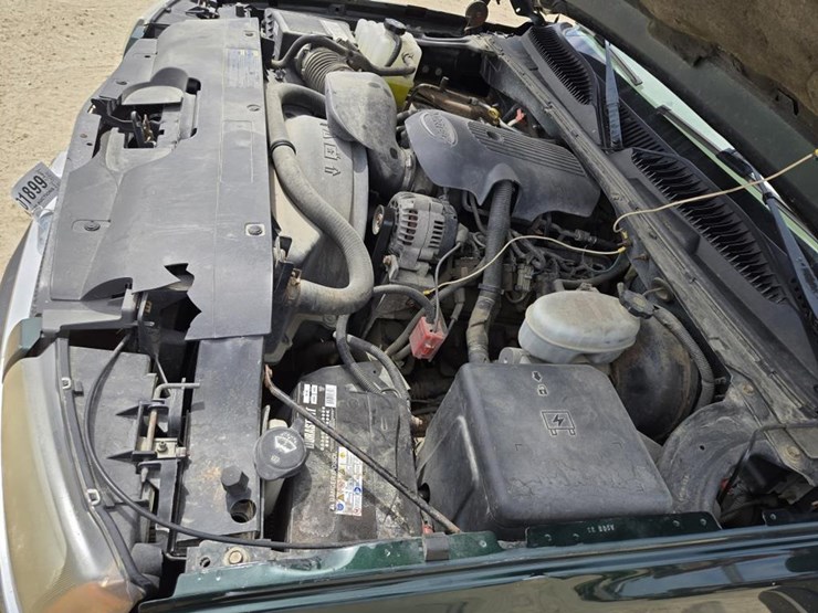 2004-chevrolet-1500-image-27