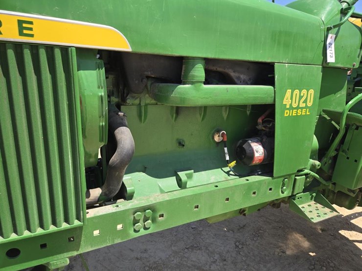 john-deere-4020-image-5