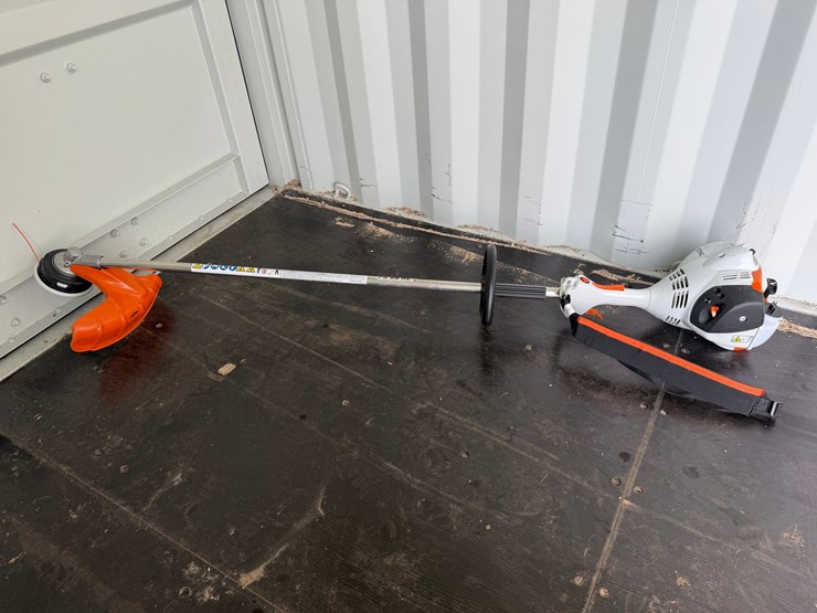 #6020-•-stihl-fs56rc-string-trimmer-image-1