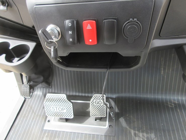 2026-sdlanch-sdlgc80-shuttle-golf-cart,-image-10